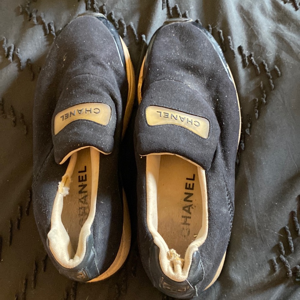 Chanel sneakers black